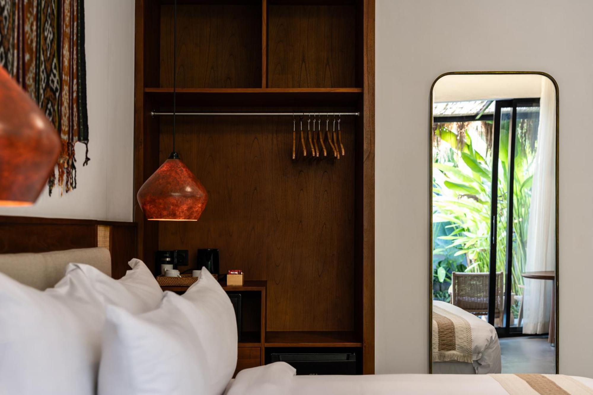 The Clifton Canggu Villas Exterior photo